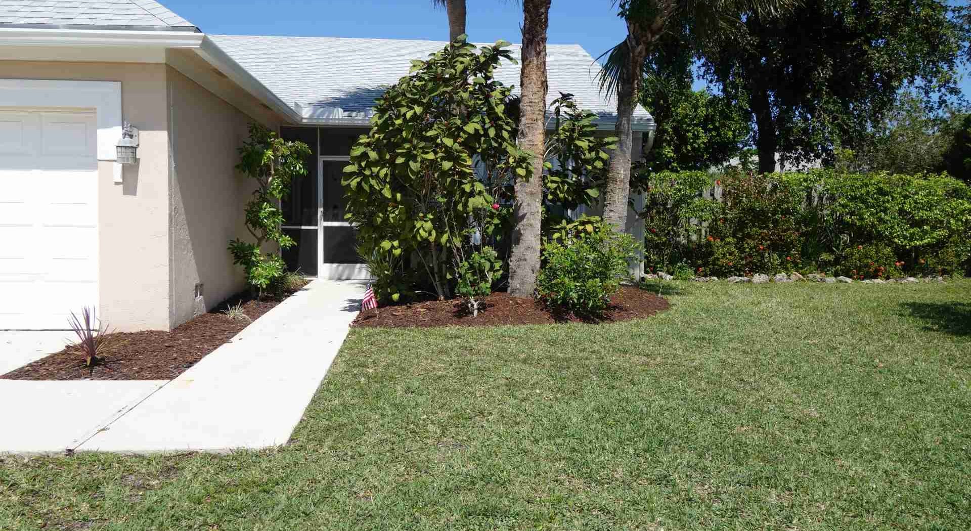 How Can You Improve Your Front Yard Landscaping?
