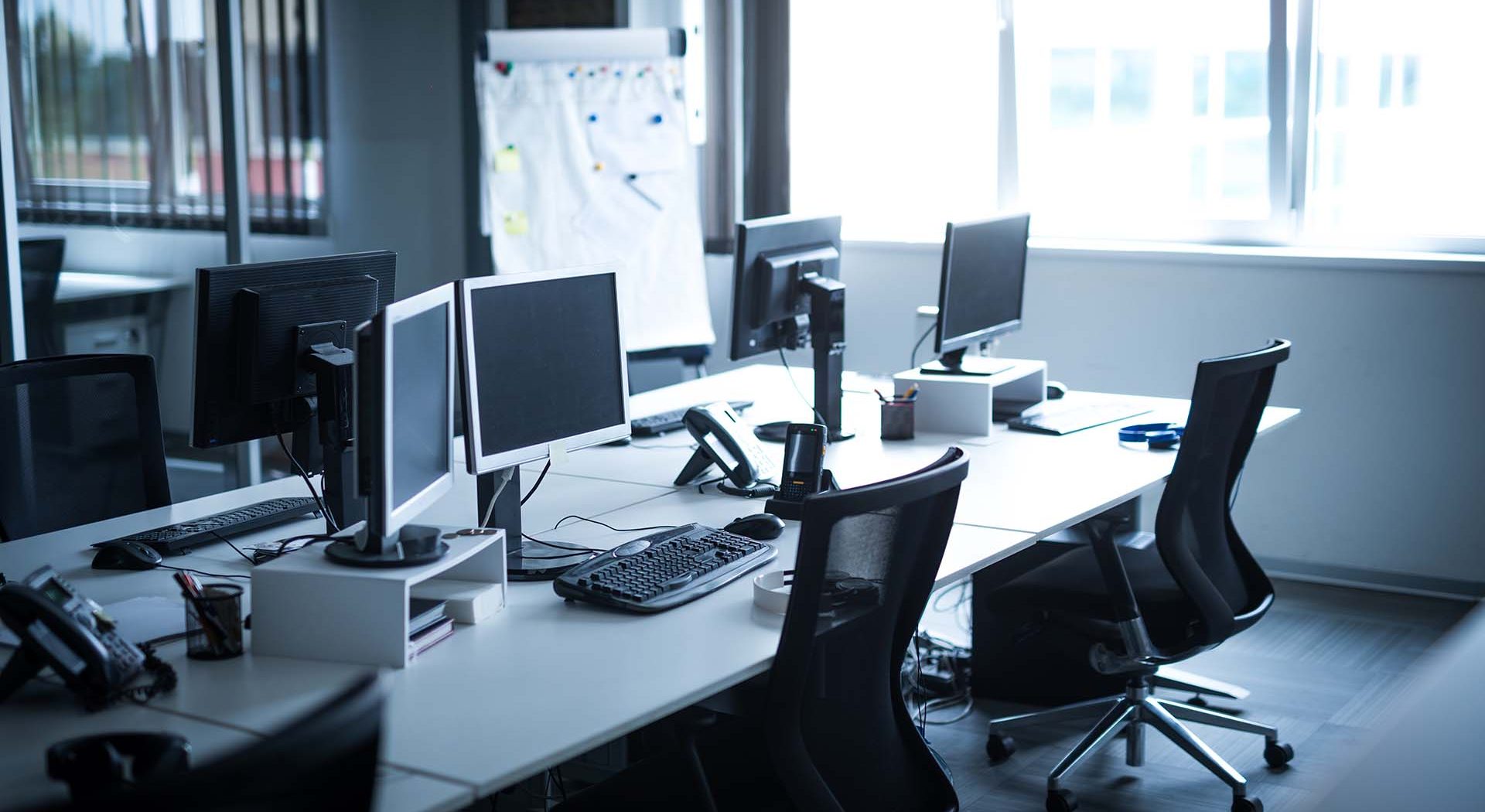 5 Reasons Why a Clean Workspace Increases Employee Productivity